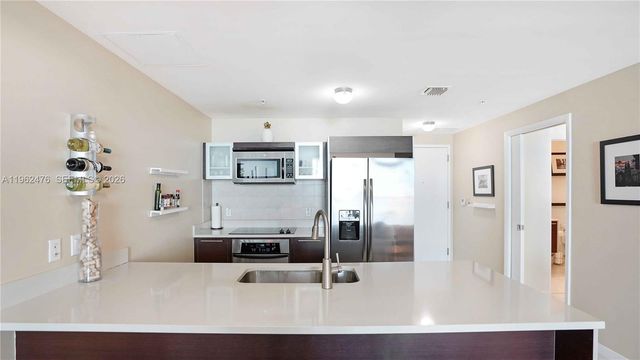 1900 N Bayshore Dr 1708, Miami, FL 33132