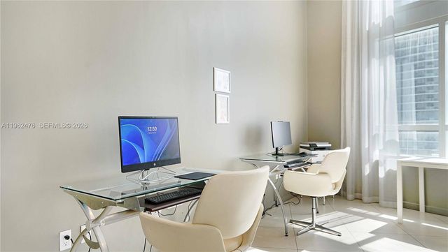 1900 N Bayshore Dr 1708, Miami, FL 33132