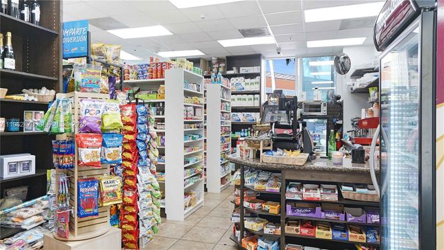 1900 N Bayshore Dr 1708, Miami, FL 33132