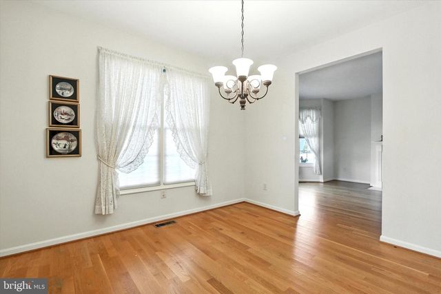 608 TRAFALGAR DR, Hagerstown, MD 21742