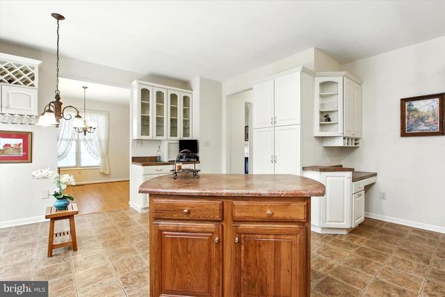 608 TRAFALGAR DR, Hagerstown, MD 21742