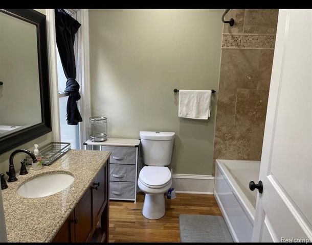 225 S Center Street, Northville, MI 48167