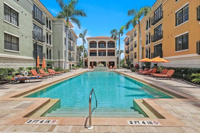 8011 VIA MONTE CARLO WAY 2111, Estero, FL 33928