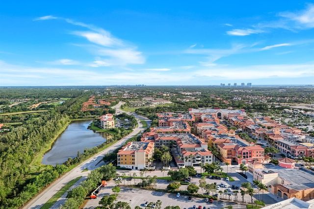 8011 VIA MONTE CARLO WAY 2111, Estero, FL 33928
