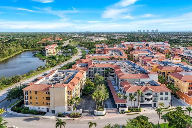 8011 VIA MONTE CARLO WAY 2111, Estero, FL 33928