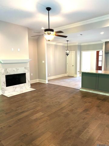 12189 Deventer Dr, Geismar, LA 70734