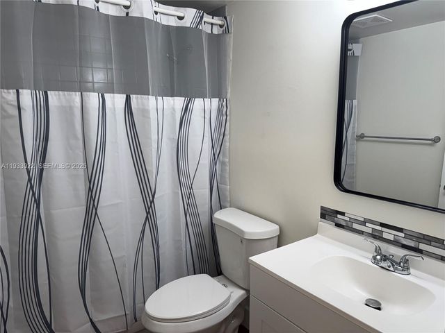 13250 SW 4th Ct 413G, Pembroke Pines, FL 33027