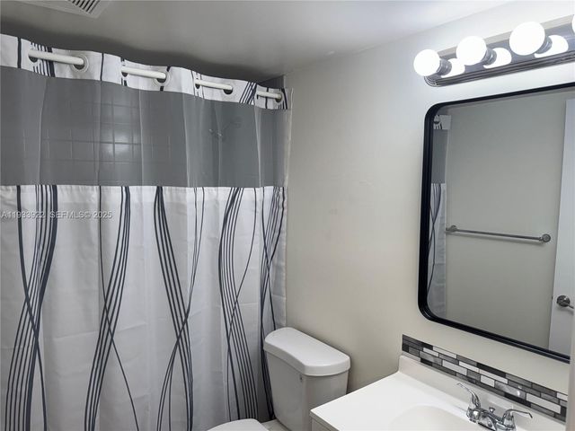 13250 SW 4th Ct 413G, Pembroke Pines, FL 33027