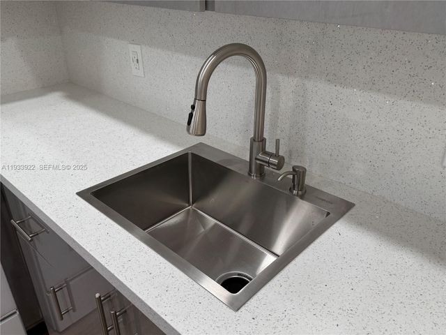 13250 SW 4th Ct 413G, Pembroke Pines, FL 33027