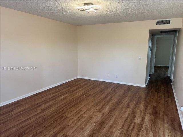 13250 SW 4th Ct 413G, Pembroke Pines, FL 33027