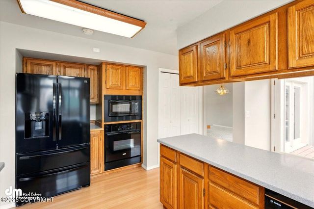 12100 Woodway Circle, Anchorage, AK 99516
