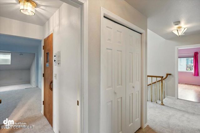 12100 Woodway Circle, Anchorage, AK 99516