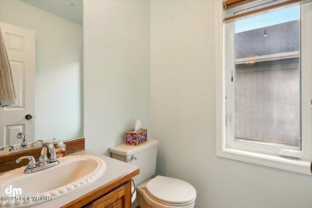 12100 Woodway Circle, Anchorage, AK 99516
