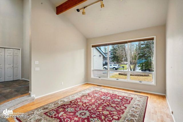 12100 Woodway Circle, Anchorage, AK 99516