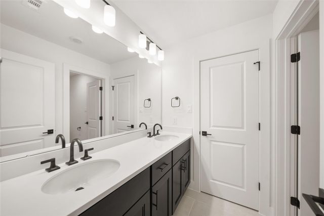 2010 Southern Landings Drive, Manvel, TX 77578