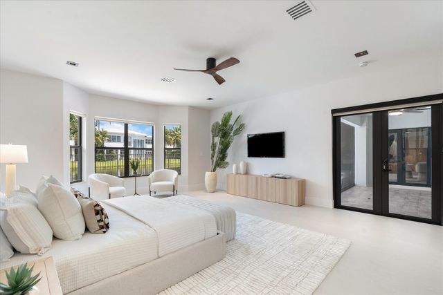17585 Middlebrook Way, Boca Raton, FL 33496