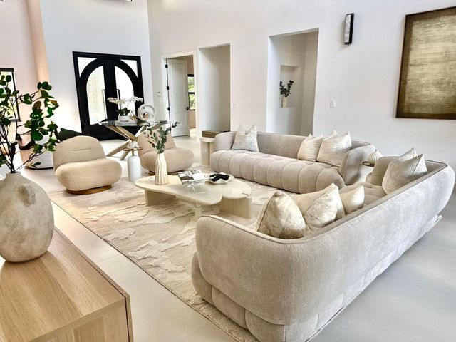 17585 Middlebrook Way, Boca Raton, FL 33496