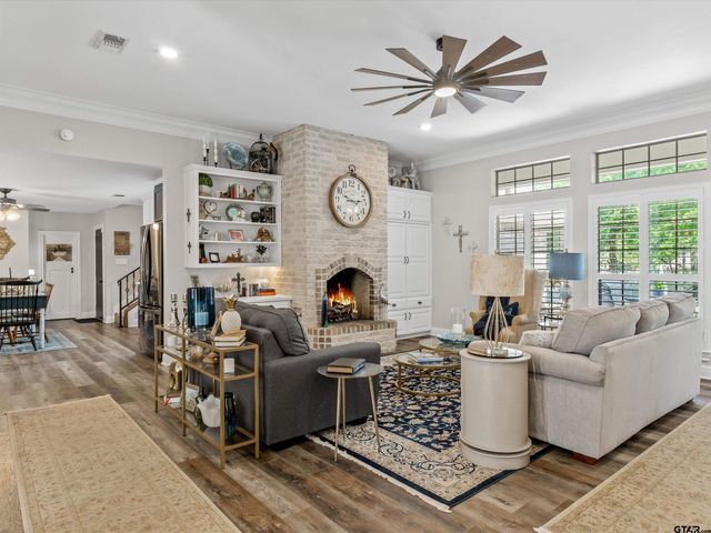 107 County Road 2317, Mineola, TX 75773