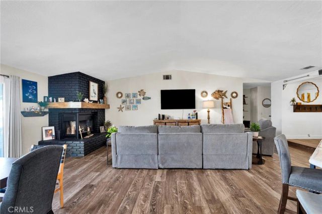 18310 Niagara, Victorville, CA 92395