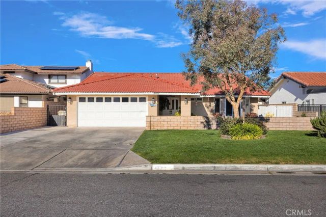 18310 Niagara, Victorville, CA 92395