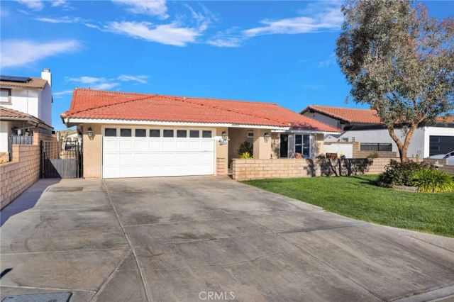 18310 Niagara, Victorville, CA 92395