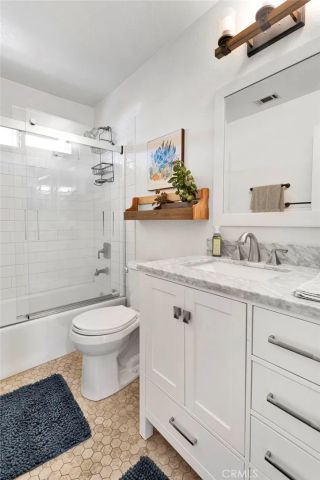 18310 Niagara, Victorville, CA 92395