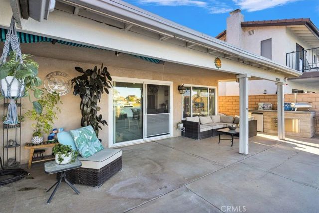 18310 Niagara, Victorville, CA 92395