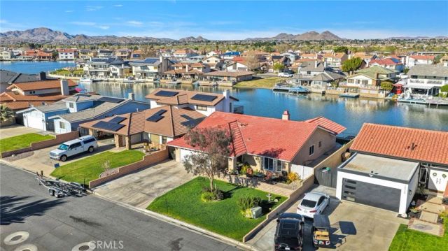 18310 Niagara, Victorville, CA 92395