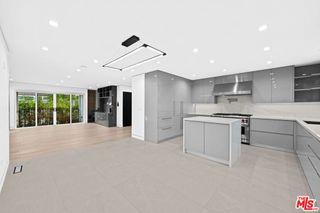1211 S Sherbourne Drive 2, Los Angeles, CA 90035
