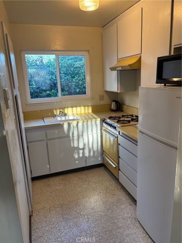 11813 Runnymede Street 45, North Hollywood, CA 91605