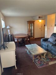 11813 Runnymede Street 45, North Hollywood, CA 91605