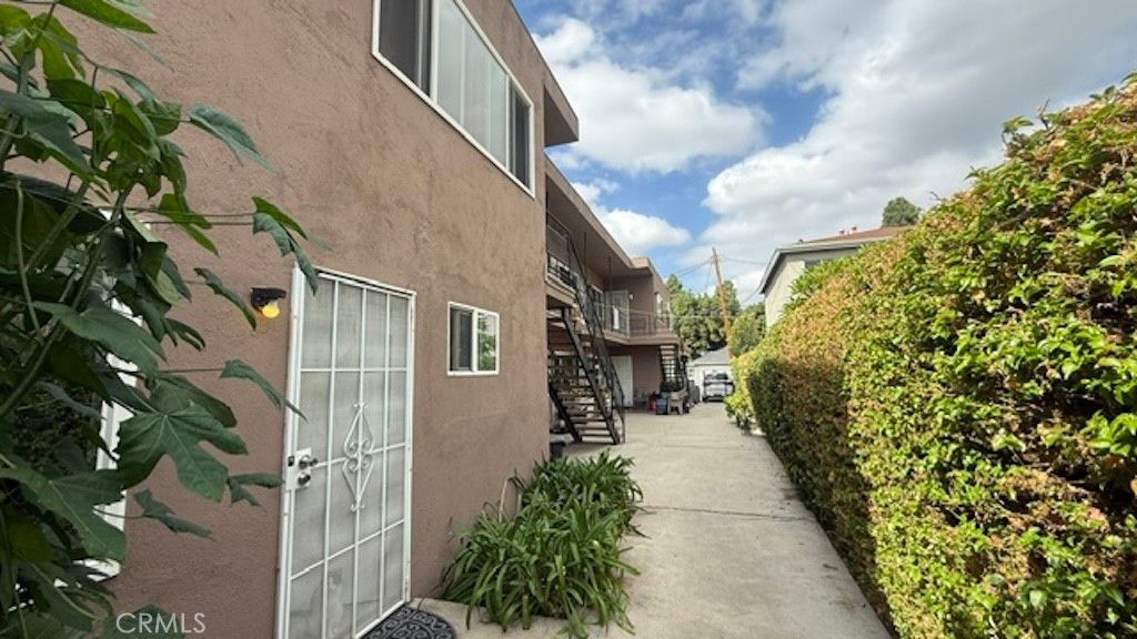 7737 Newlin, Whittier, CA 90602 — exterior