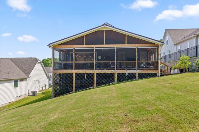 7061 Mercedes Lane, Ooltewah, TN 37363