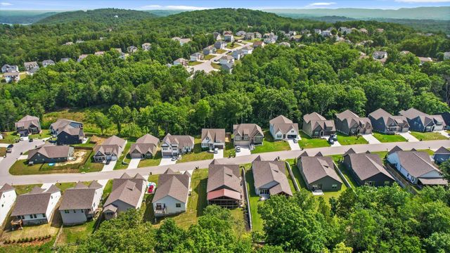 7061 Mercedes Lane, Ooltewah, TN 37363