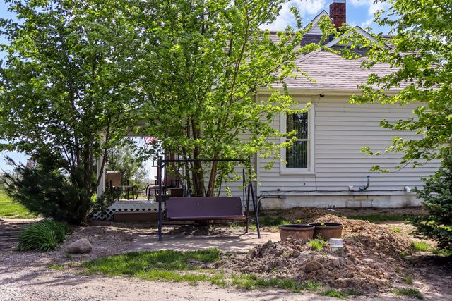 7116 S County Road 1400 E, Sheridan, IN 46069