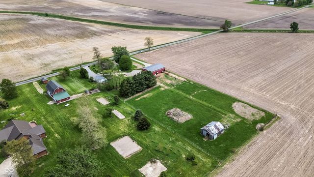 7116 S County Road 1400 E, Sheridan, IN 46069