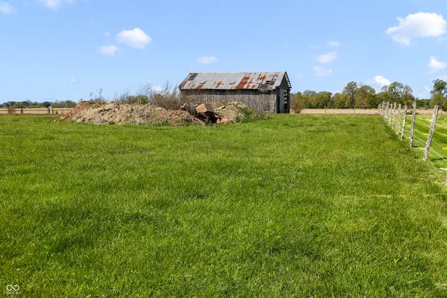 7116 S County Road 1400 E, Sheridan, IN 46069