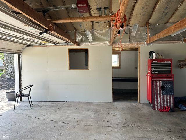 7116 S County Road 1400 E, Sheridan, IN 46069