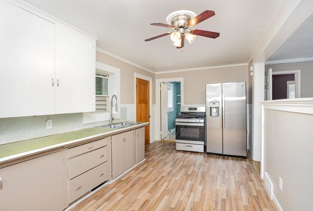 201 N Warner Street, Bay City, MI 48706