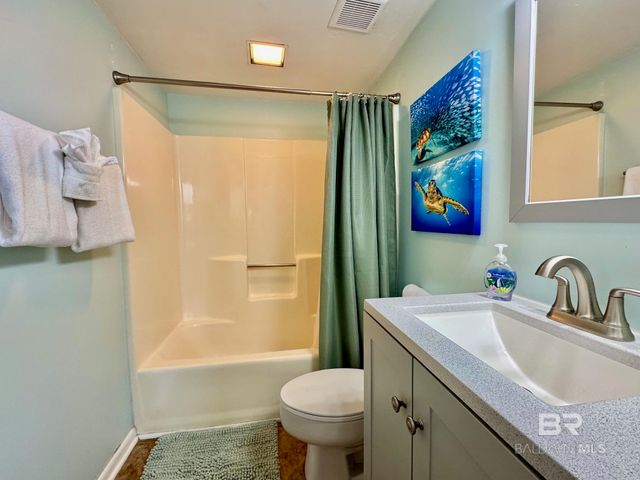 1027 W Beach Boulevard 313, Gulf Shores, AL 36542