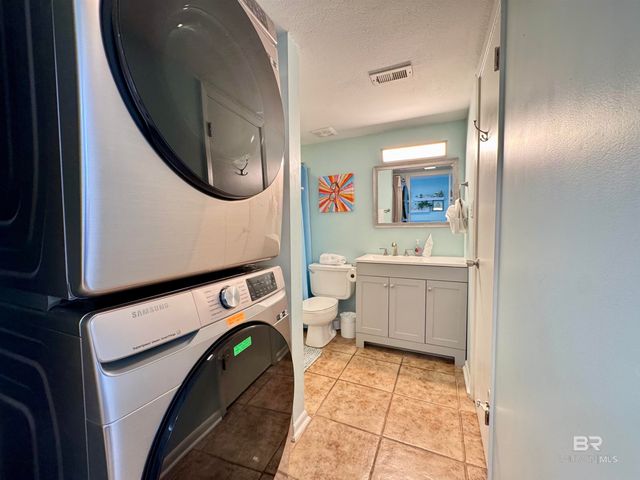 1027 W Beach Boulevard 313, Gulf Shores, AL 36542