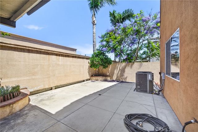 1216 Ashmill, Carson, CA 90745