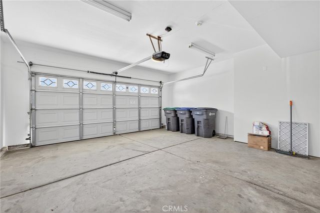 1216 Ashmill, Carson, CA 90745