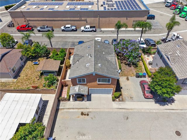 1216 Ashmill, Carson, CA 90745