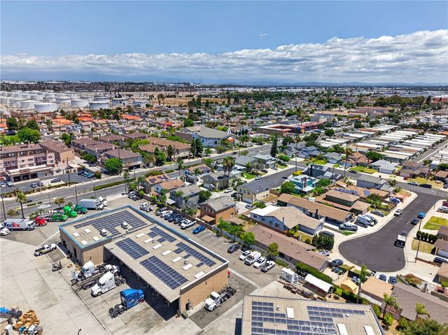 1216 Ashmill, Carson, CA 90745