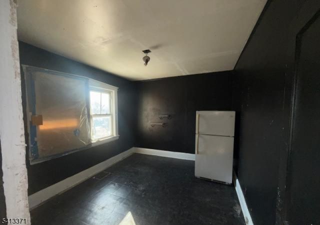 304 S Burnett St, East Orange City, NJ 07018
