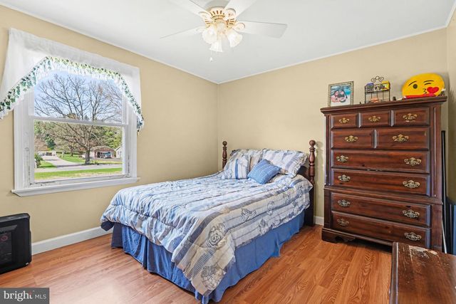 1442 HARVEY LN, Pottstown, PA 19465