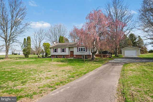1442 HARVEY LN, Pottstown, PA 19465