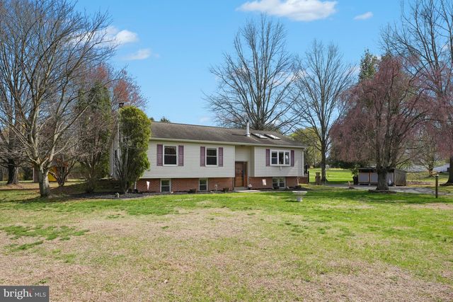 1442 HARVEY LN, Pottstown, PA 19465