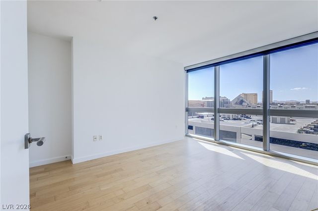4471 Dean Martin Drive 805, Las Vegas, NV 89103